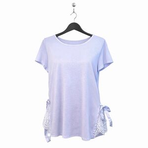 🍁 Lavender Top with Lace and Side Bow Detail PTP 20”